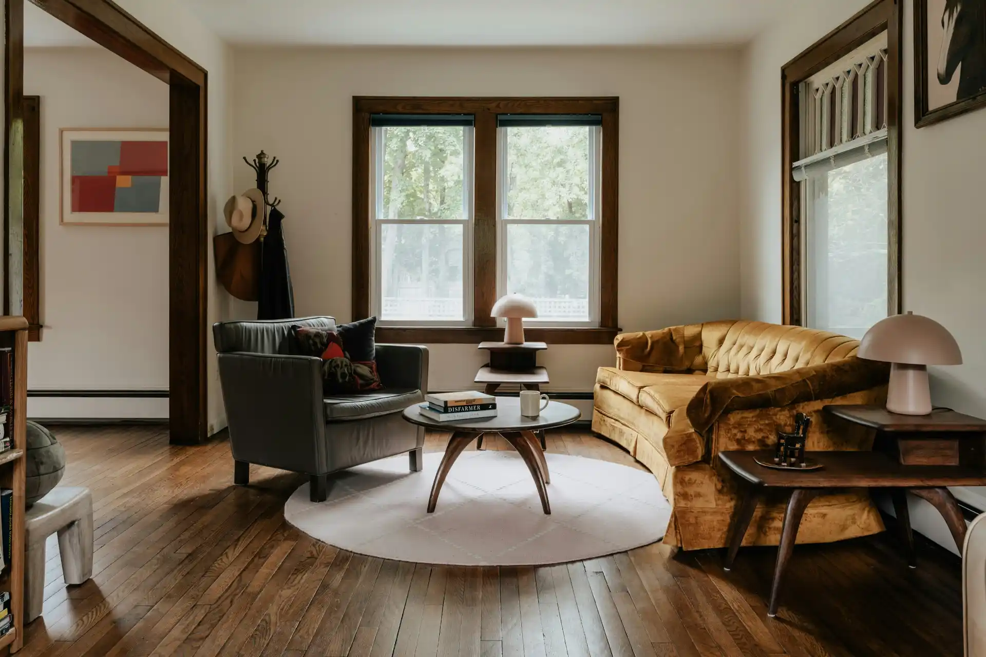 wall colors for dark walnut floors